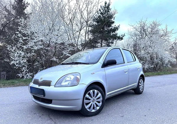 dolnośląskie Toyota Yaris cena 8680 przebieg: 231360, rok produkcji 2002 z Lubin